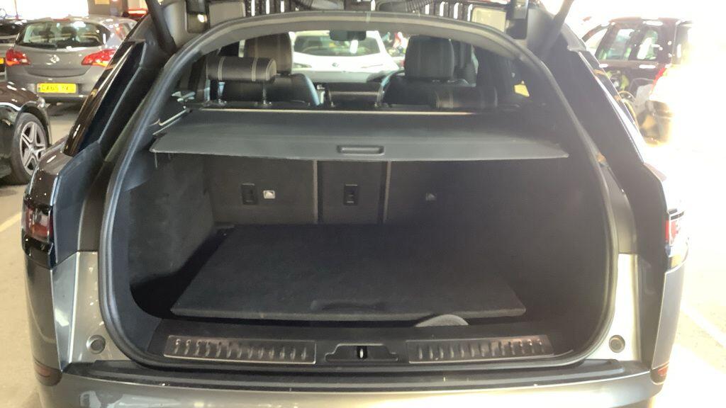 Used Land Rover Range Rover Velar 2018 for sale - 76994672: Photo 7