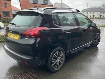 Used Peugeot 2008 2017 for sale - 77695797: Photo