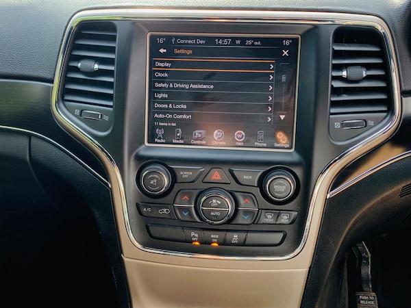 Used Jeep Grand Cherokee 2014 for sale - 75459289: Photo 34