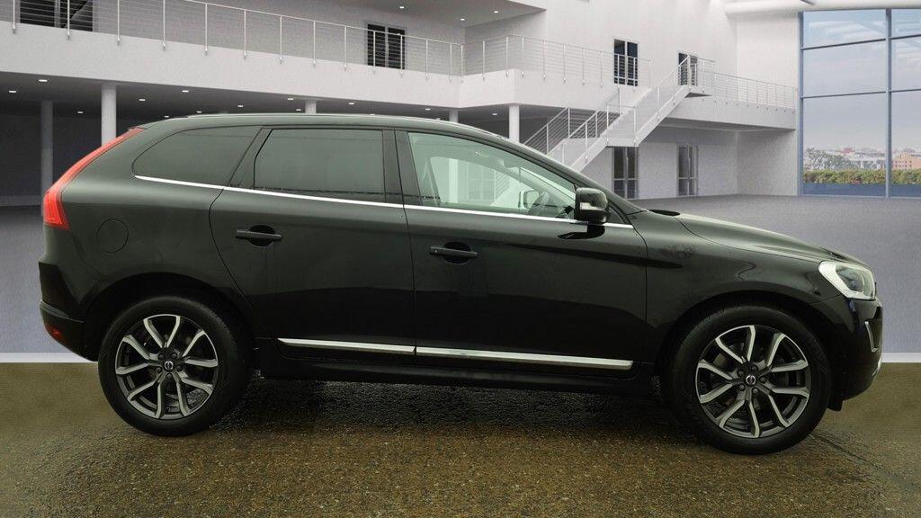 Used Volvo XC60 2015 for sale - 77266920: Photo 5