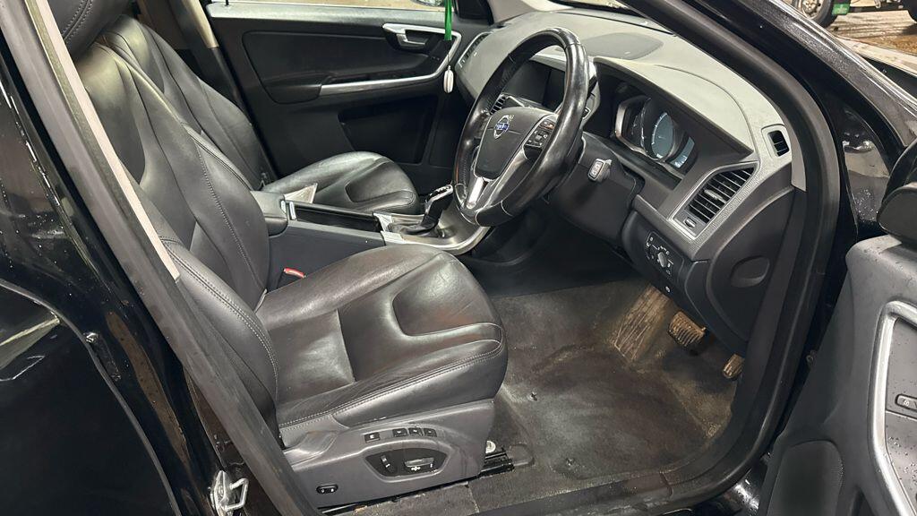 Used Volvo XC60 2015 for sale - 77266920: Photo 9