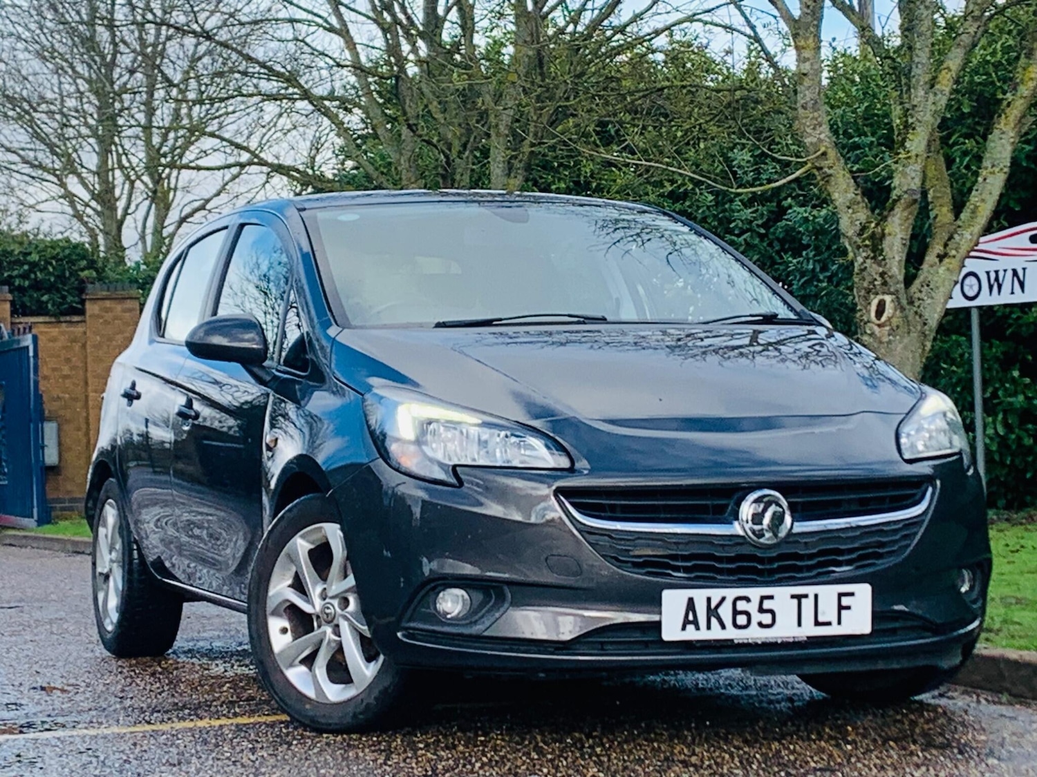 Used Vauxhall Corsa 2015 for sale - 77549798: Photo 2