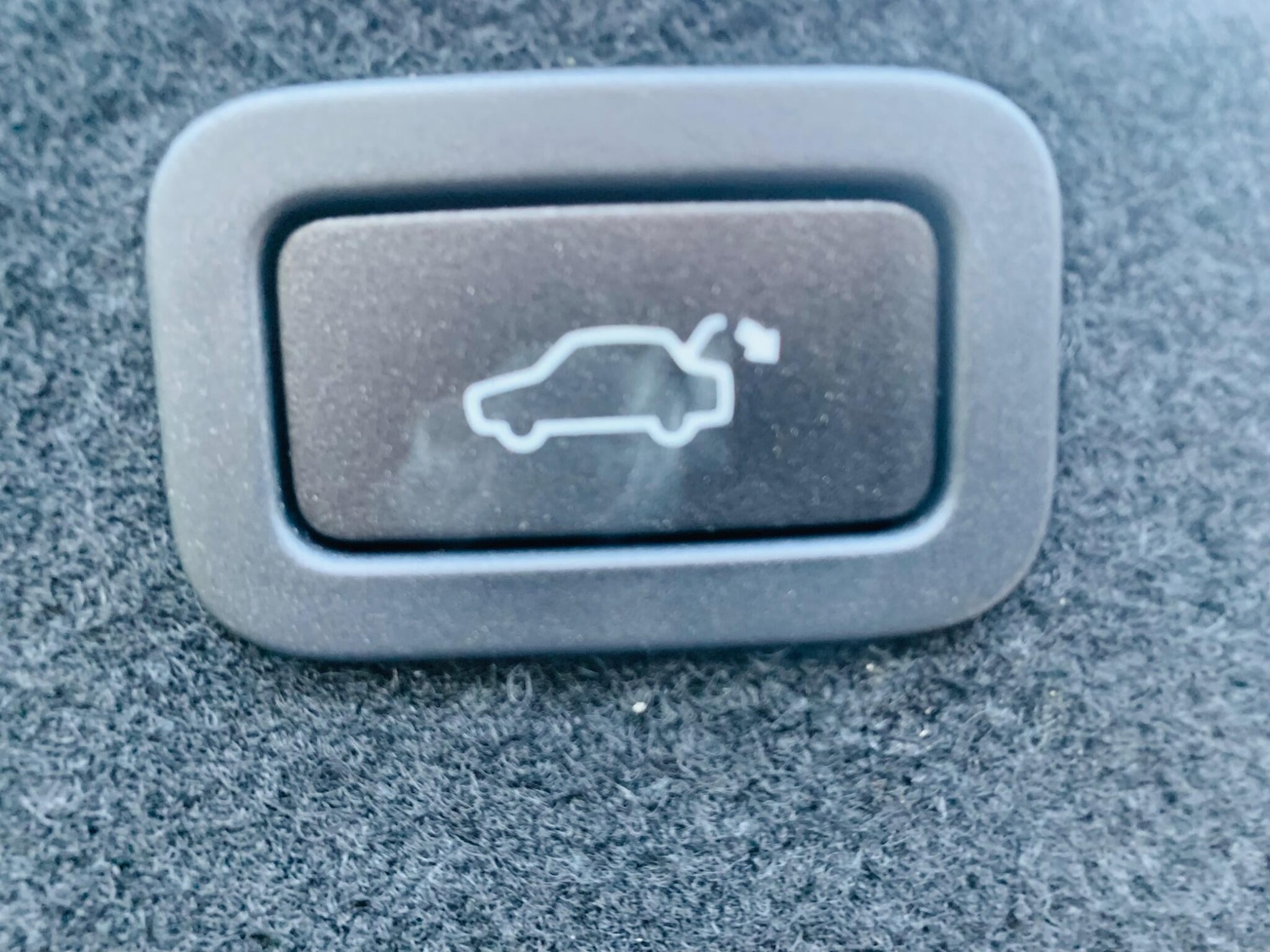 Used Jaguar XF 2016 for sale - 77163486: Photo 21