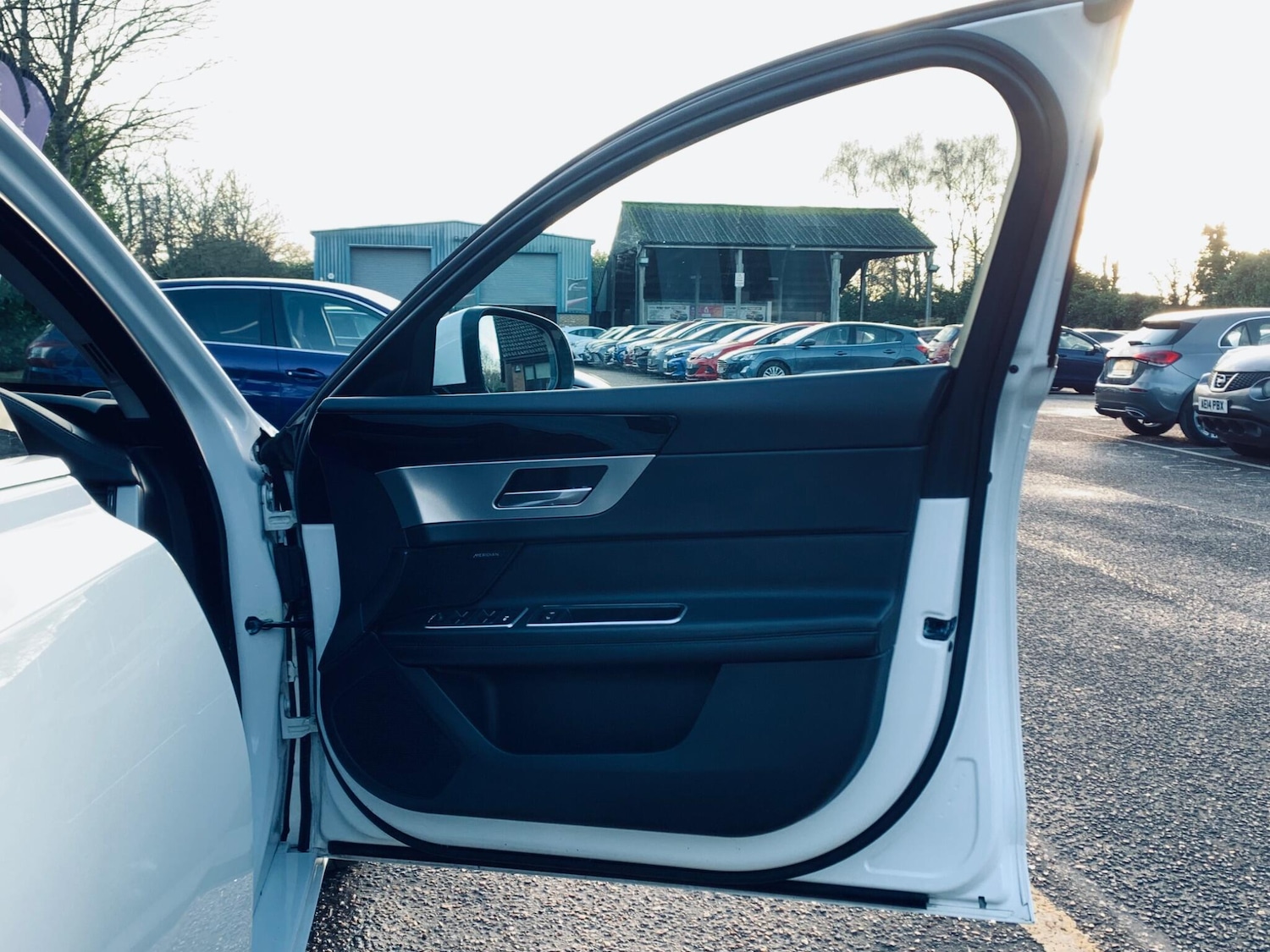 Used Jaguar XF 2016 for sale - 77163486: Photo 27