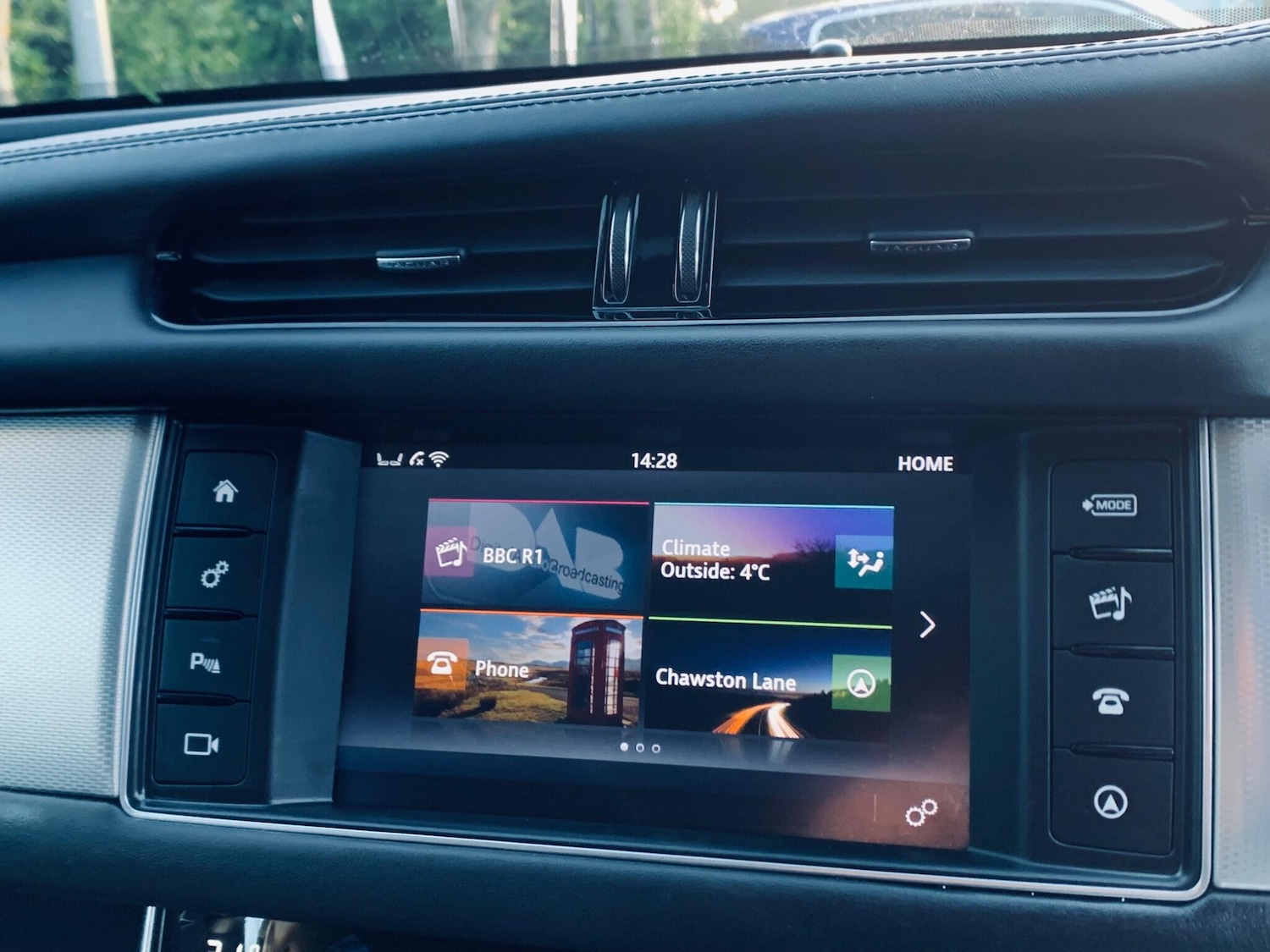 Used Jaguar XF 2016 for sale - 77163486: Photo 32