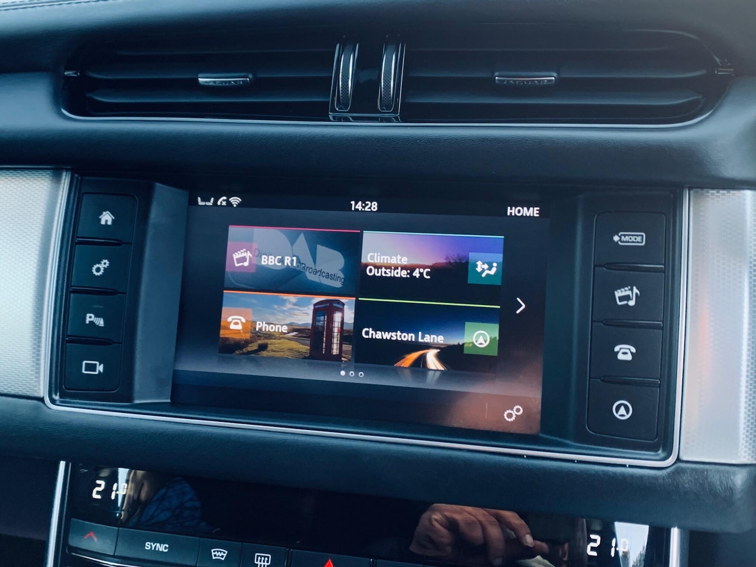 Used Jaguar XF 2016 for sale - 77163486: Photo 33