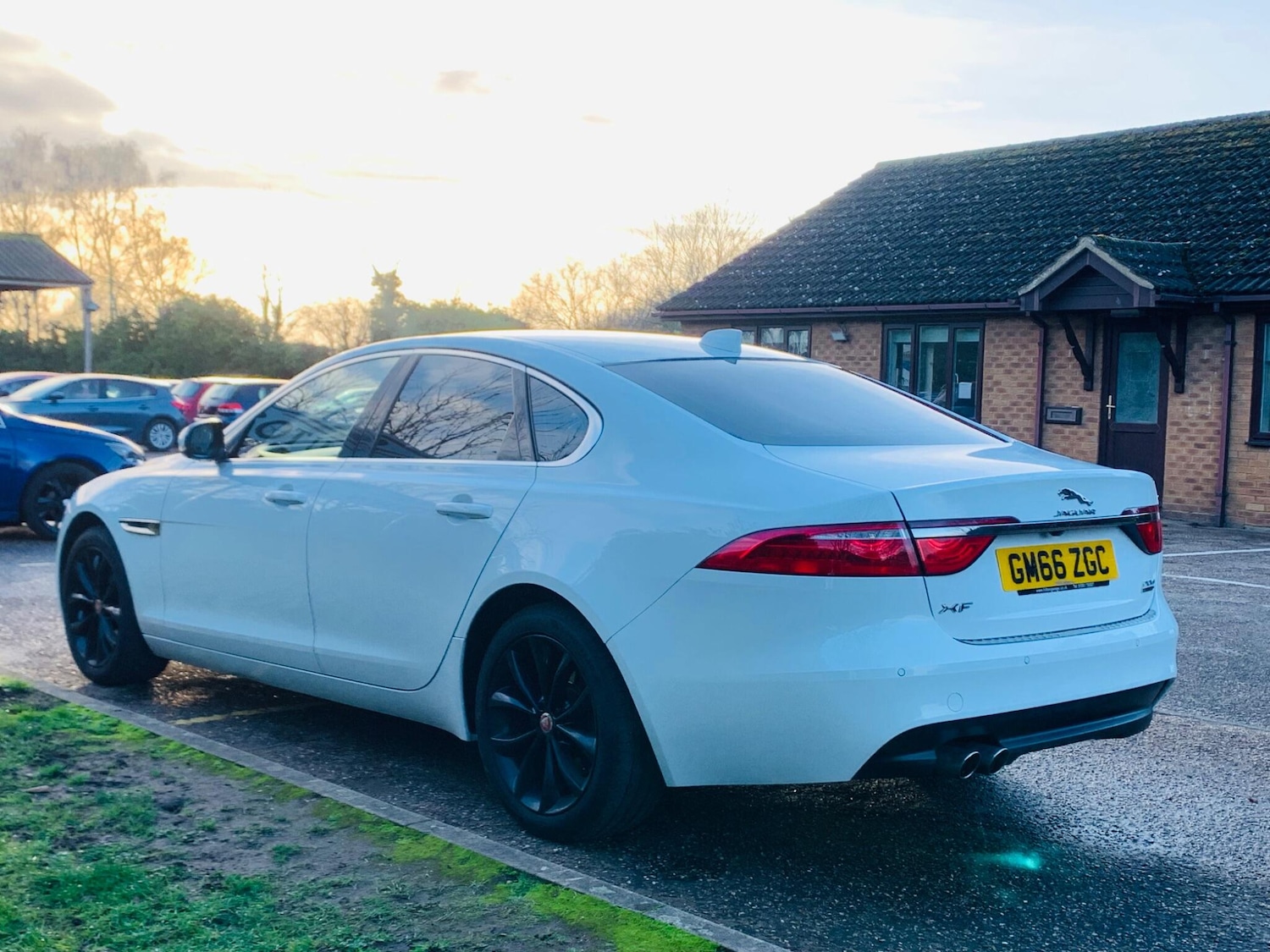 Used Jaguar XF 2016 for sale - 77163486: Photo 6