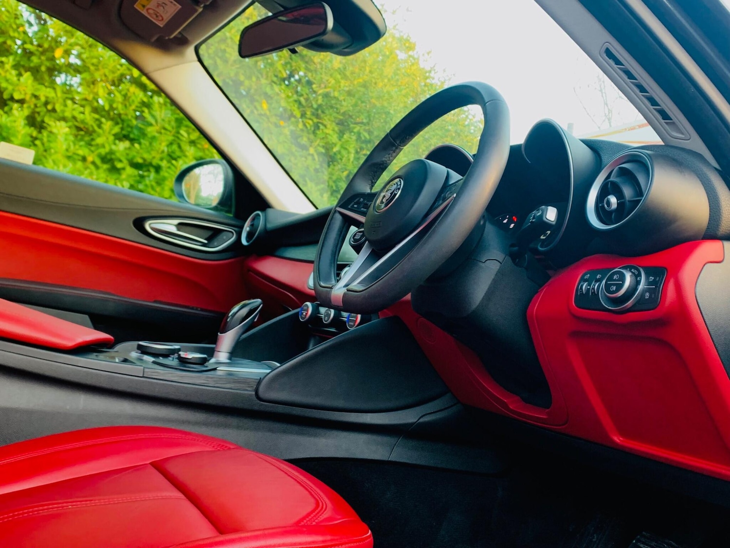 Used Alfa Romeo Giulia 2019 for sale - 76440663: Photo 17