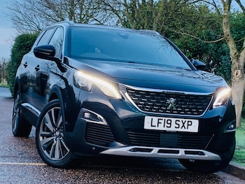 Used Peugeot 5008 2019 for sale - 76850203: Photo