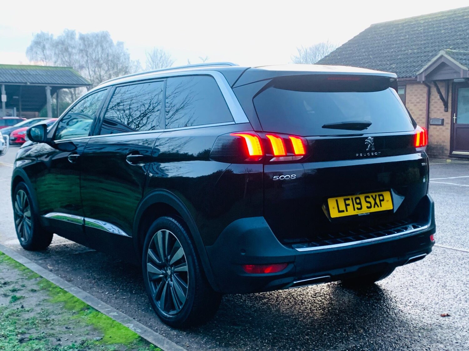 Used Peugeot 5008 2019 for sale - 76850203: Photo 36