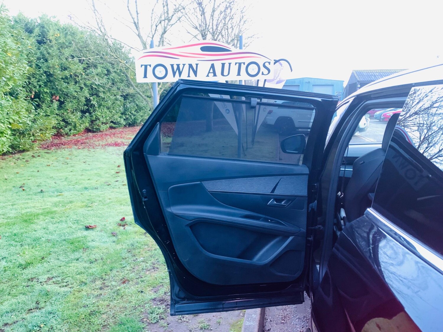 Used Peugeot 5008 2019 for sale - 76850203: Photo 38