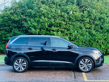 Used Peugeot 5008 2019 for sale - 76850203: Photo