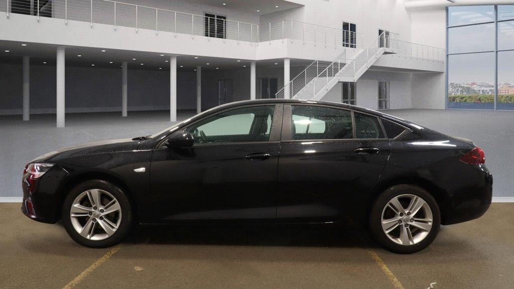 Used Vauxhall Insignia 2020 for sale - 77290421: Photo 6