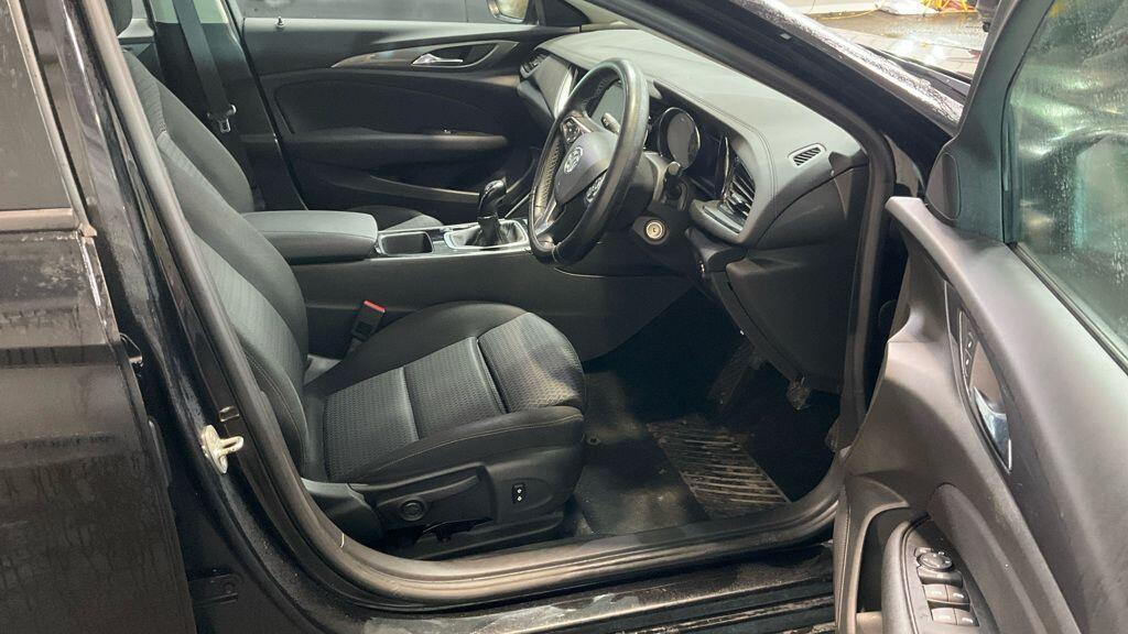 Used Vauxhall Insignia 2020 for sale - 77290421: Photo 8