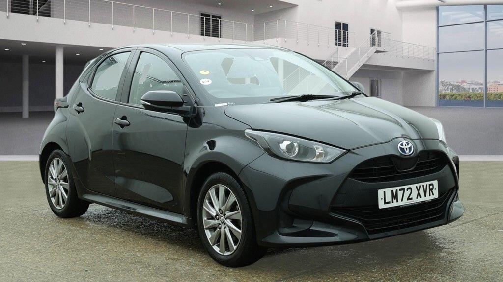 Used Toyota Yaris 2022 for sale - 77633868: Photo 1