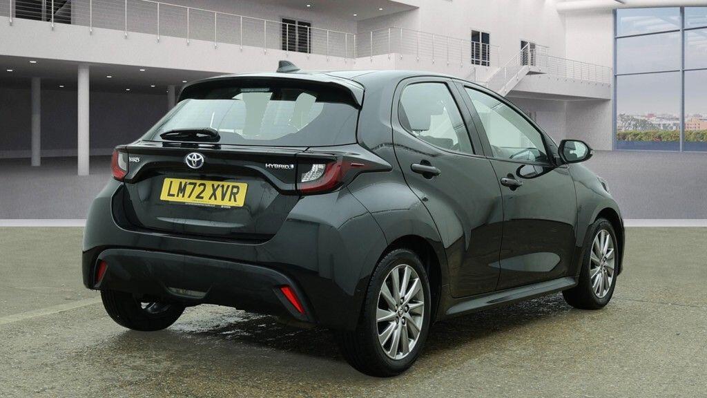 Used Toyota Yaris 2022 for sale - 77633868: Photo 4