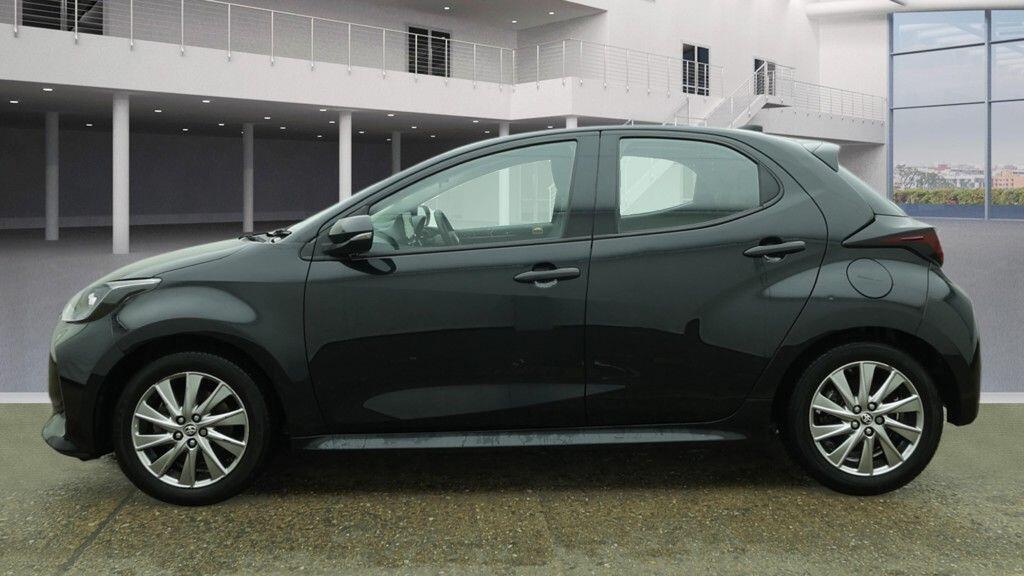 Used Toyota Yaris 2022 for sale - 77633868: Photo 6