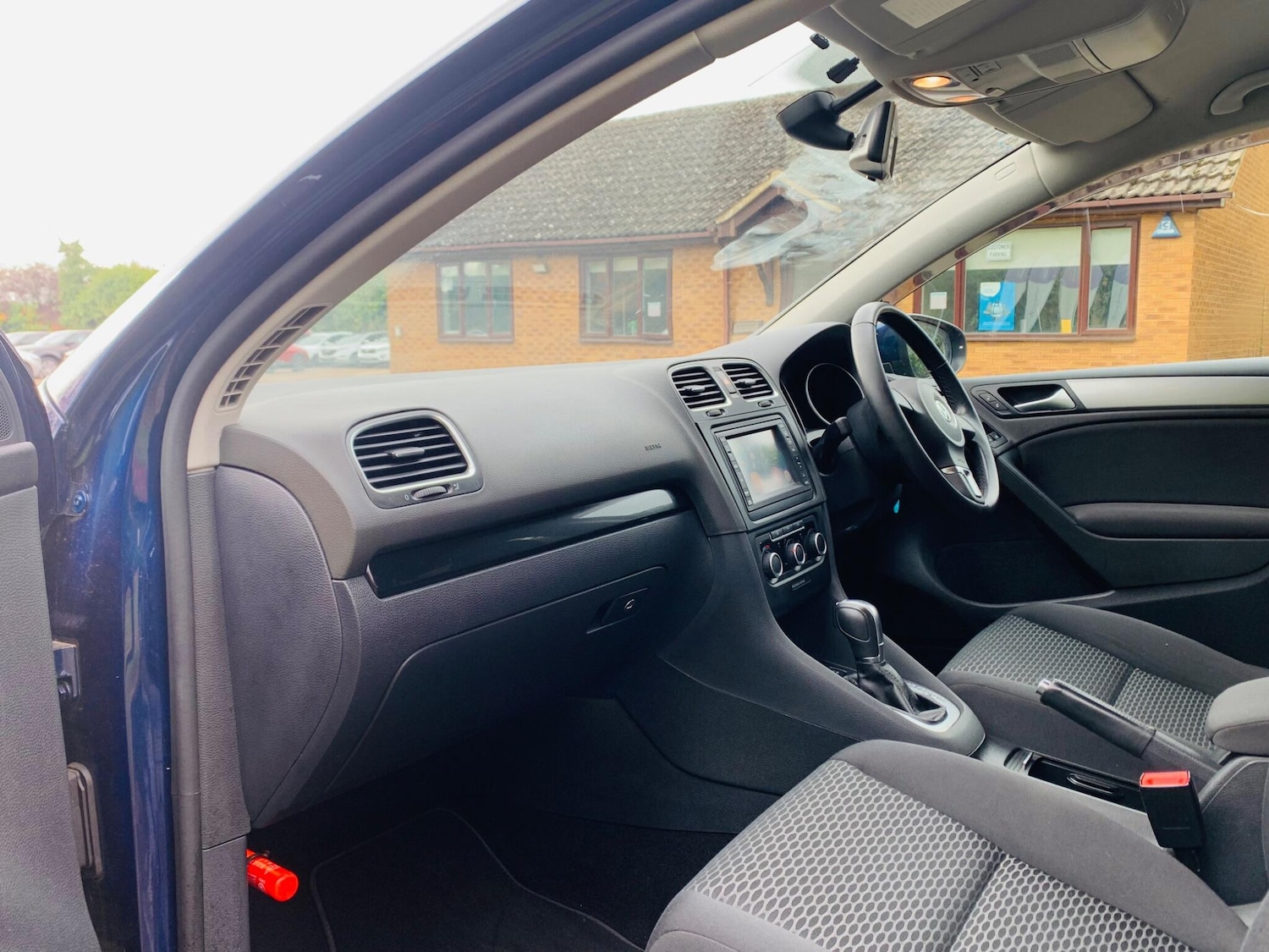 Used Volkswagen Golf 2025 for sale - 76408489: Photo 8