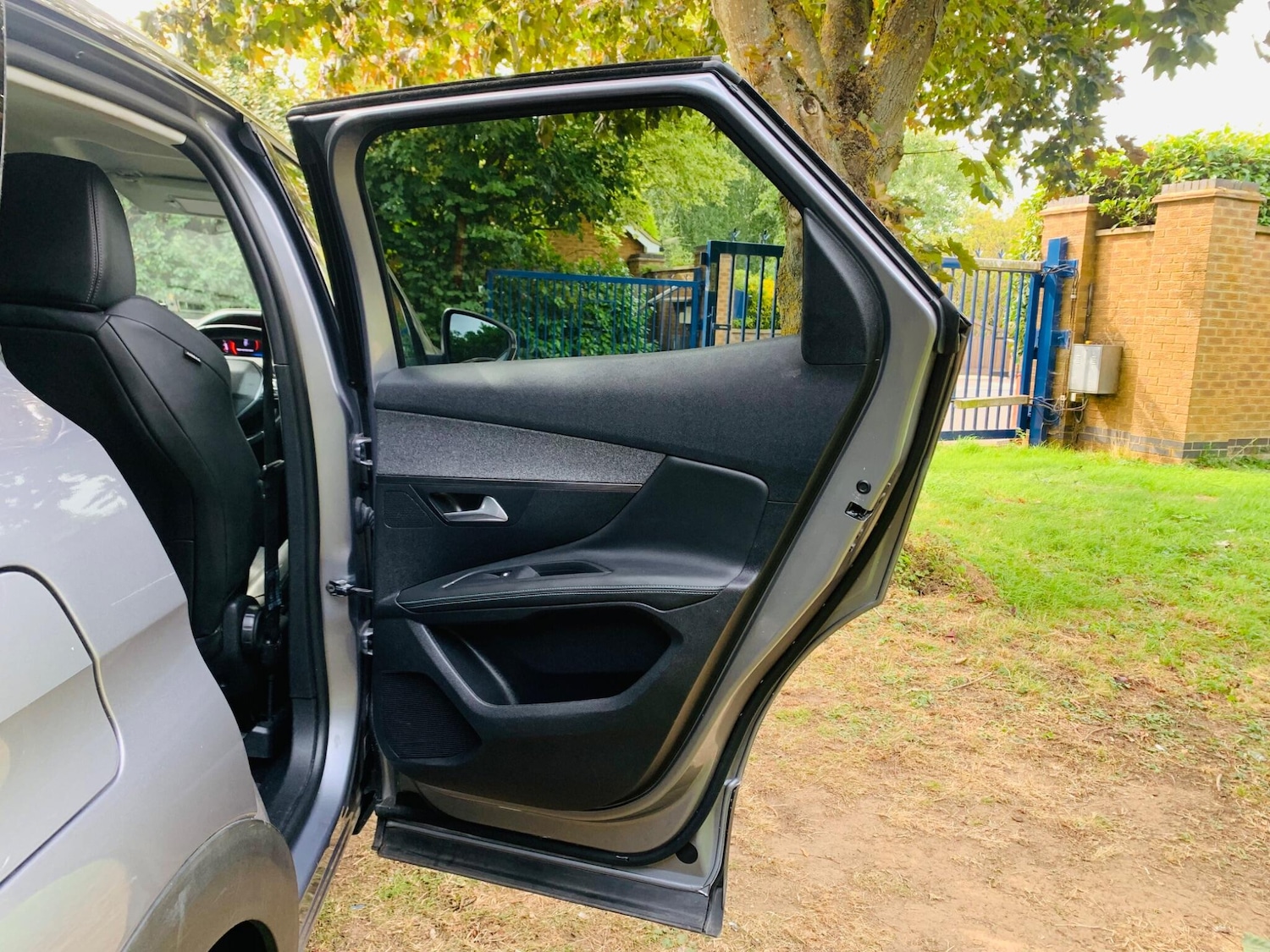 Used Peugeot 3008 2021 for sale - 77054129: Photo 32