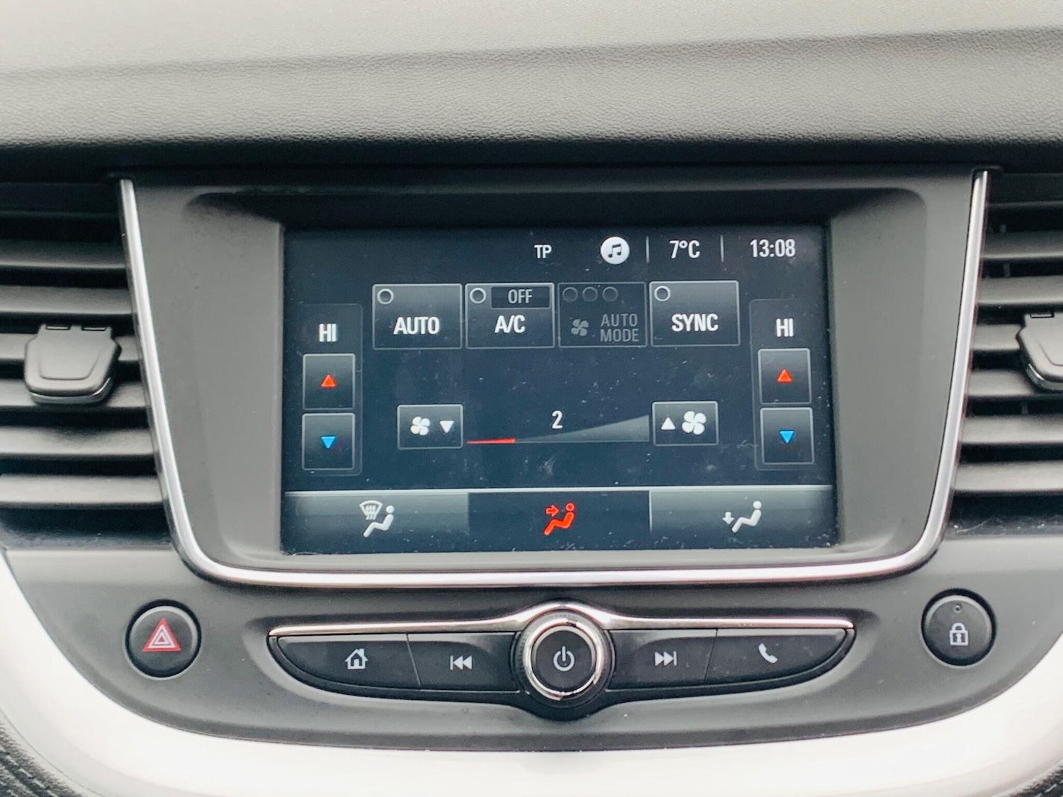 Used Vauxhall Grandland X 2018 for sale - 77386710: Photo 36