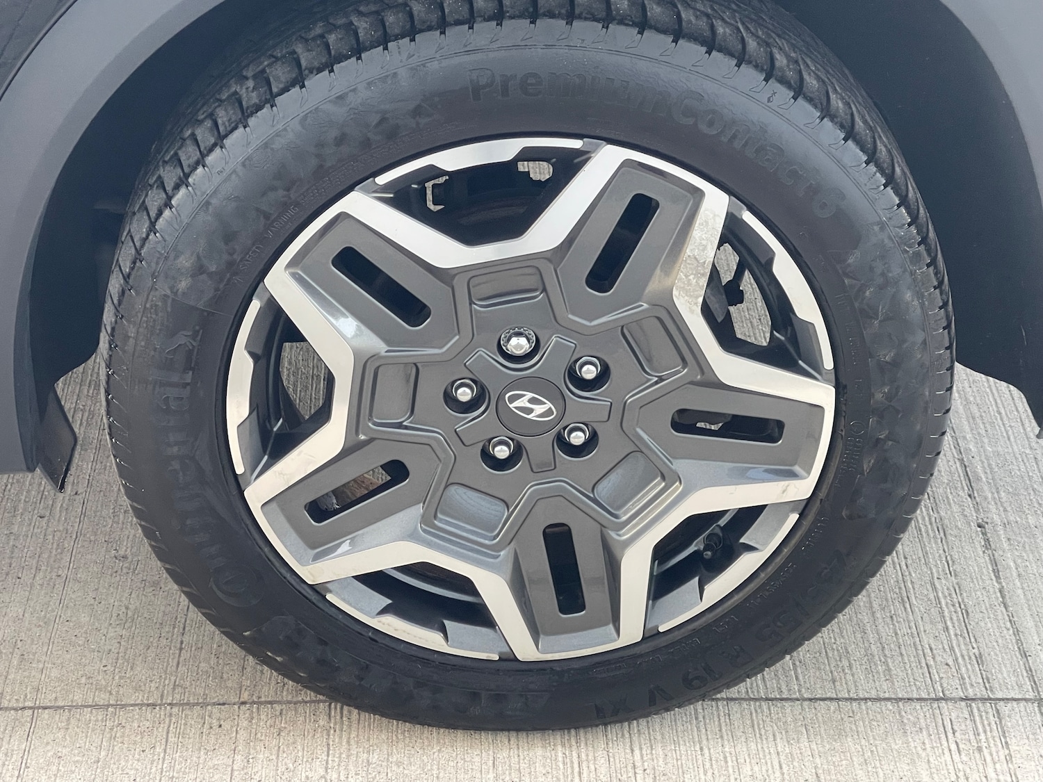 Used Hyundai Santa Fe 2021 for sale - 76896419: Photo 15