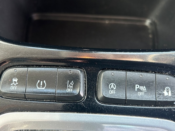 Used Vauxhall Crossland X 2018 for sale - 74152136: Photo 20