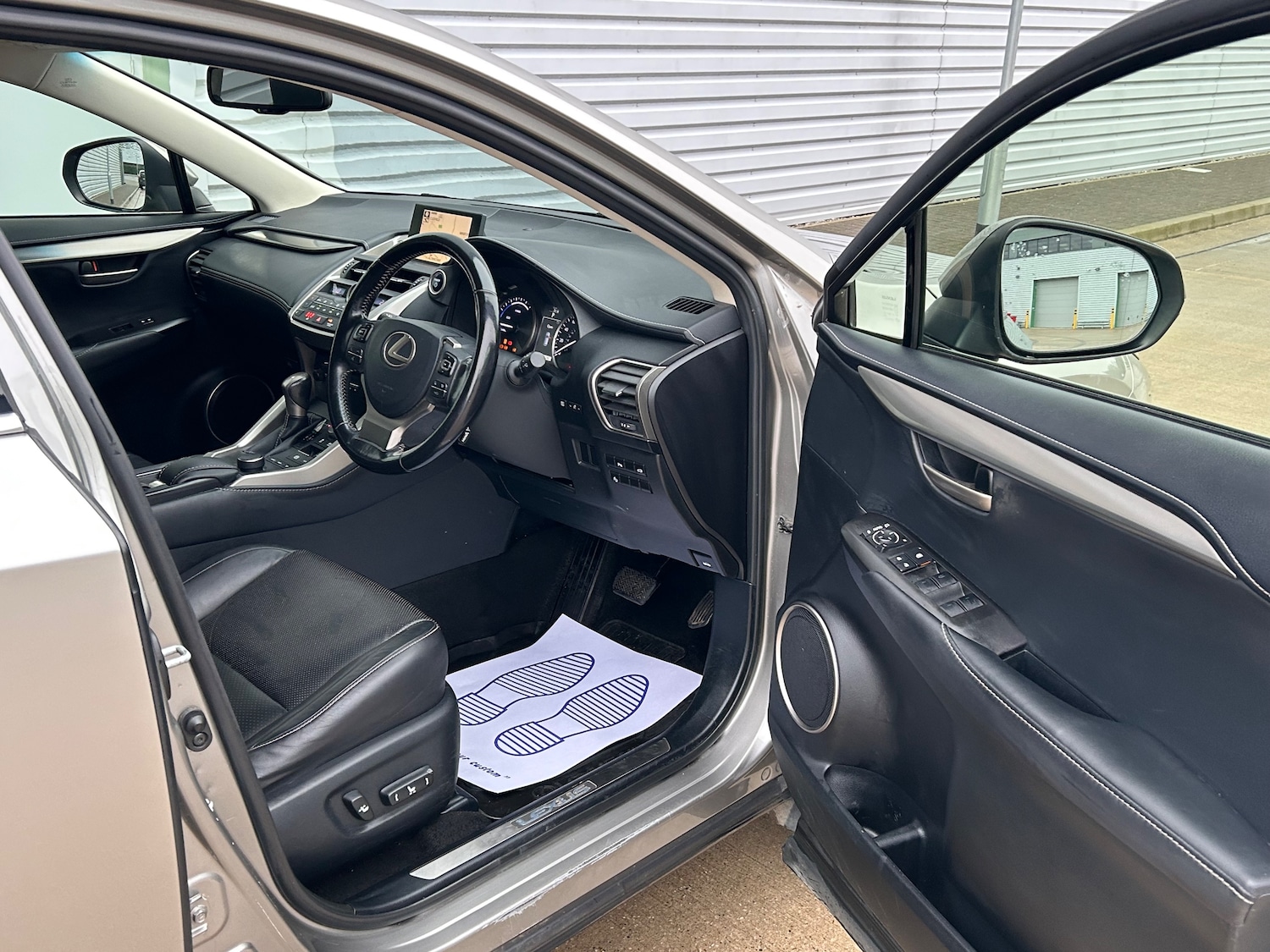 Used Lexus NX 2016 for sale - 77118129: Photo 18