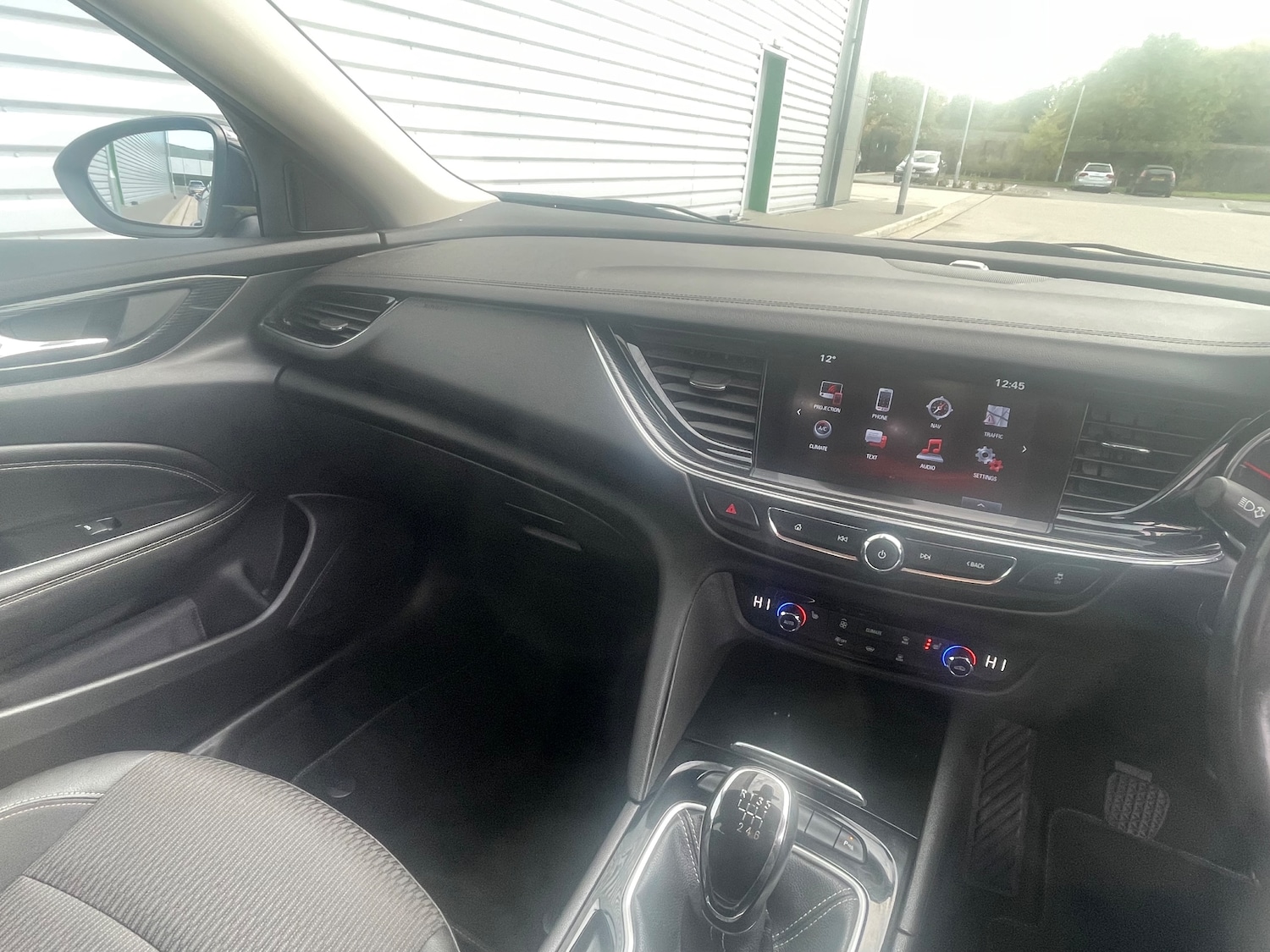 Used Vauxhall Insignia 2017 for sale - 76352975: Photo 26
