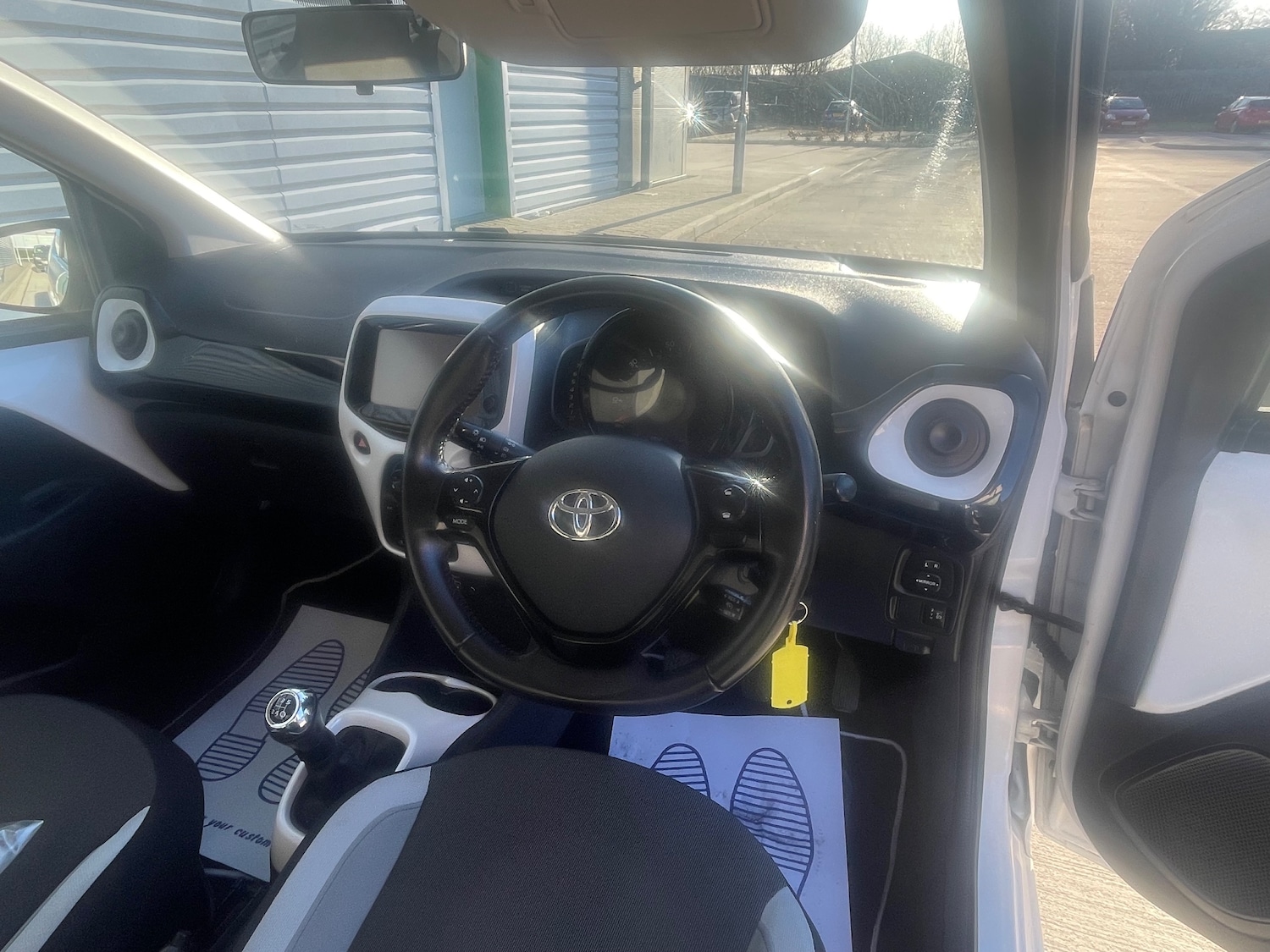 Used Toyota AYGO 2016 for sale - 77072125: Photo 17