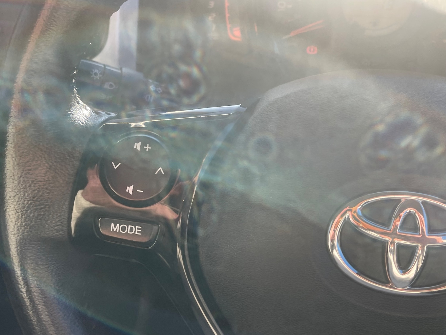 Used Toyota AYGO 2016 for sale - 77072125: Photo 25