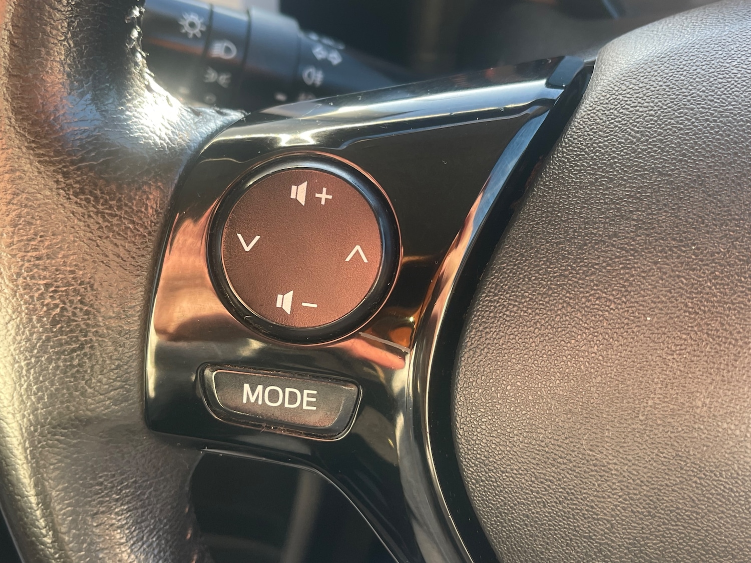 Used Toyota AYGO 2016 for sale - 77072125: Photo 26