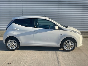 Used Toyota AYGO 2016 for sale - 77072125: Photo