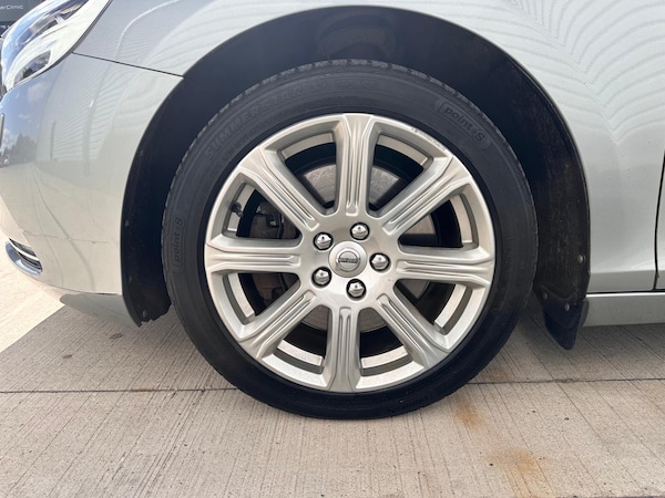 Used Volvo V40 2017 for sale - 75504678: Photo 11