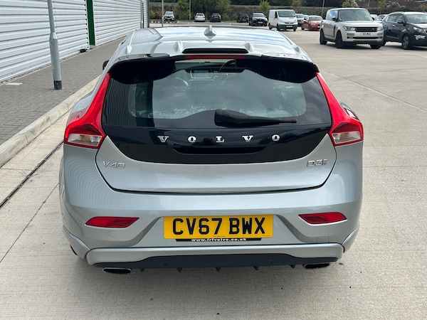 Used Volvo V40 2017 for sale - 75504678: Photo 4