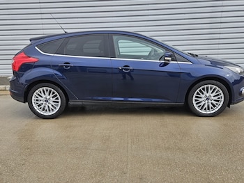 Used Ford Focus 2013 for sale - 76382781: Photo