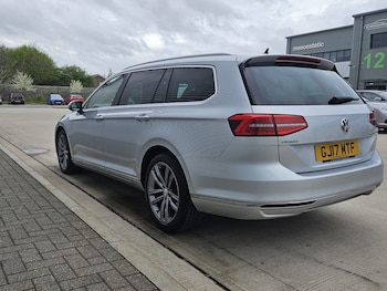 Used Volkswagen Passat 2017 for sale - 78273219: Photo