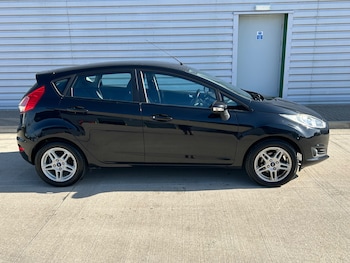 Used Ford Fiesta 2013 for sale - 77901859: Photo
