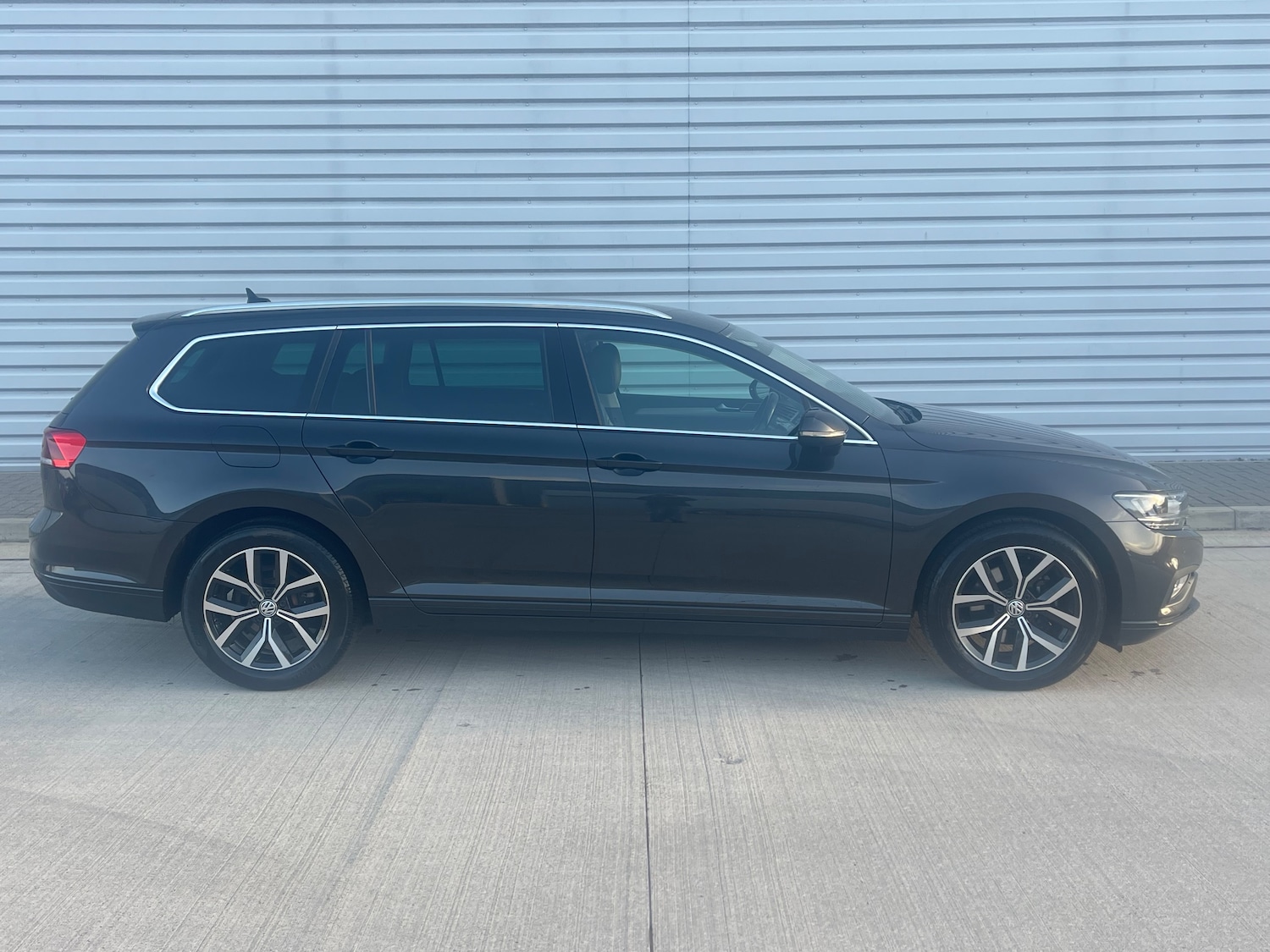 Used Volkswagen Passat 2020 for sale - 76697837: Photo 3