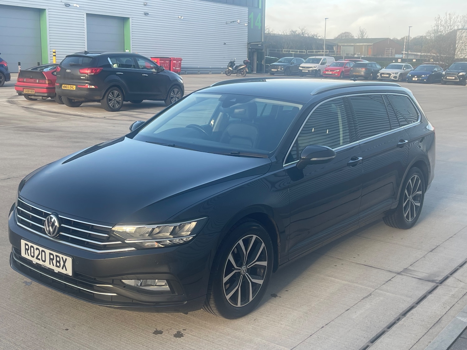 Used Volkswagen Passat 2020 for sale - 76697837: Photo 5