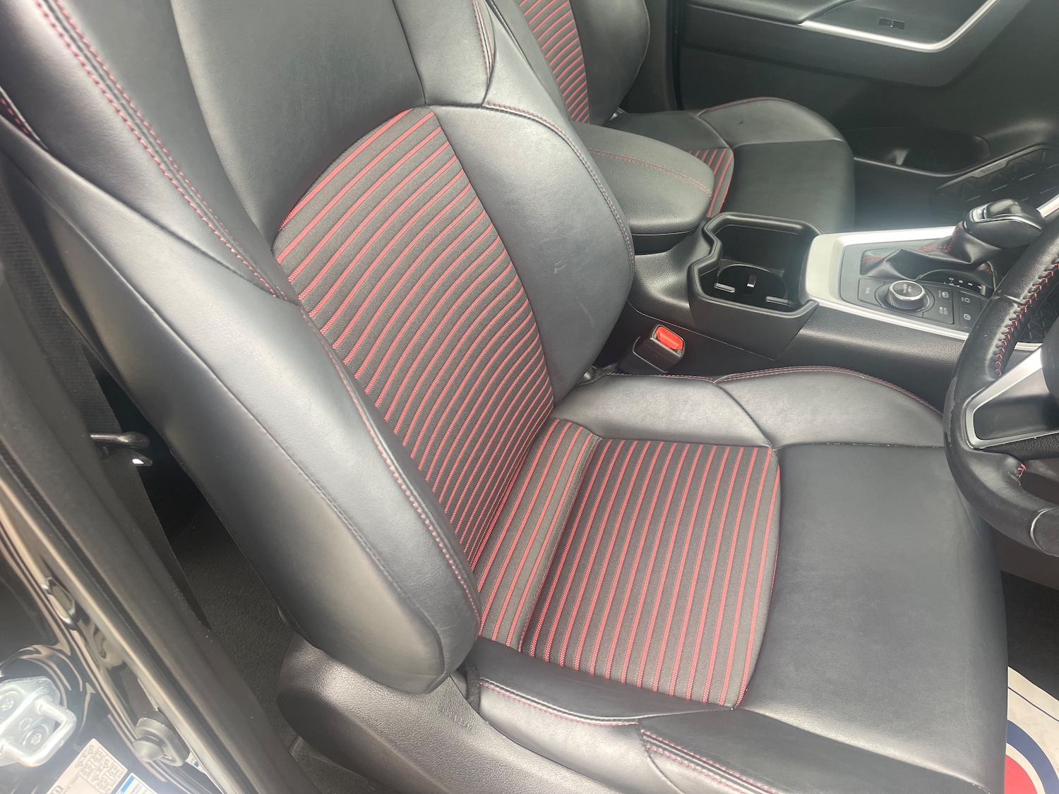 Used Toyota RAV4 2022 for sale - 76518086: Photo 22