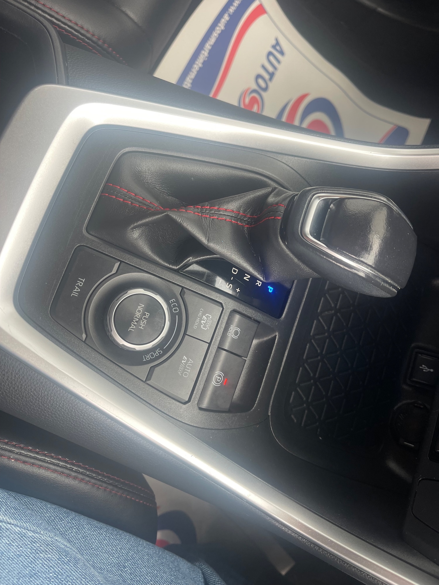 Used Toyota RAV4 2022 for sale - 76518086: Photo 24