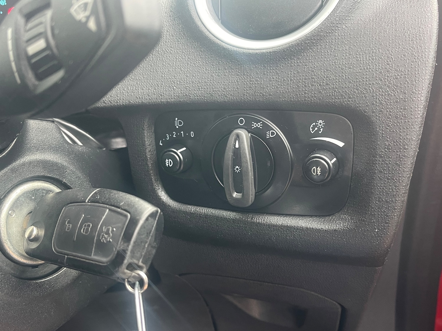 Used Ford Fiesta 2015 for sale - 76453658: Photo 20