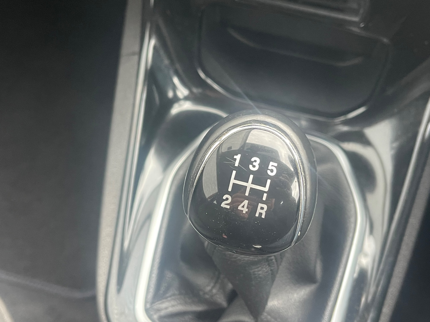 Used Ford Fiesta 2015 for sale - 76453658: Photo 25