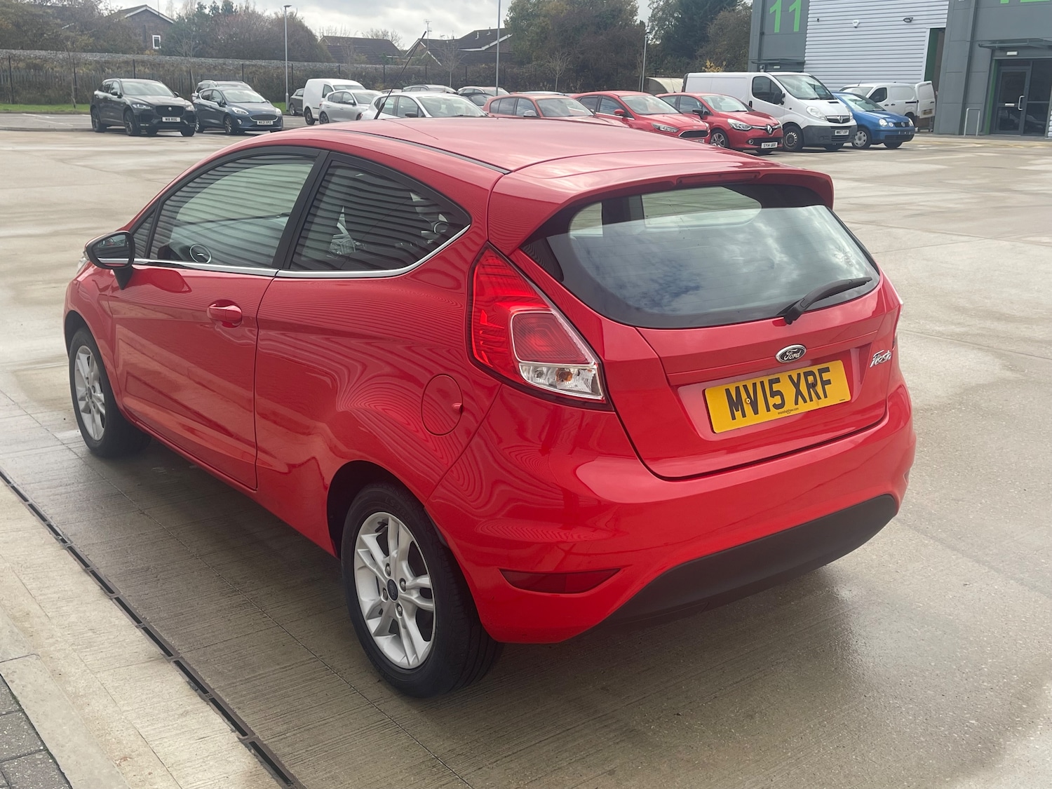 Used Ford Fiesta 2015 for sale - 76453658: Photo 6