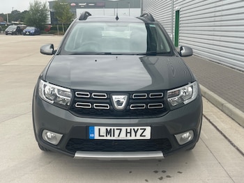 Used Dacia Sandero Stepway 2017 for sale - 75620915: Photo
