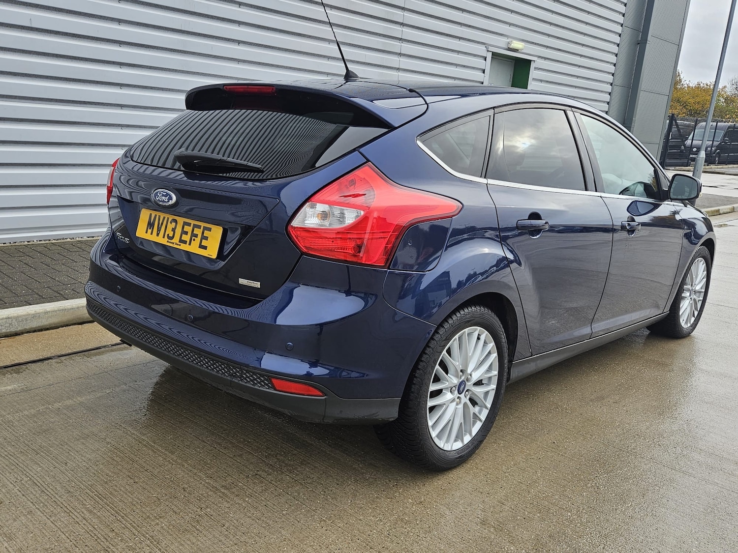 Used Ford Focus 2013 for sale - 76919111: Photo 8