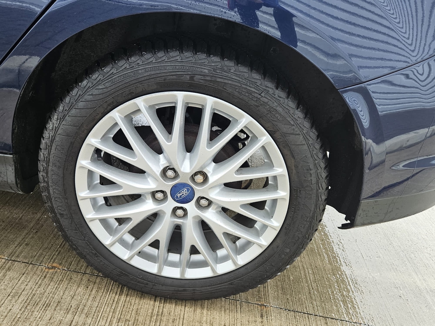 Used Ford Focus 2013 for sale - 76919111: Photo 9