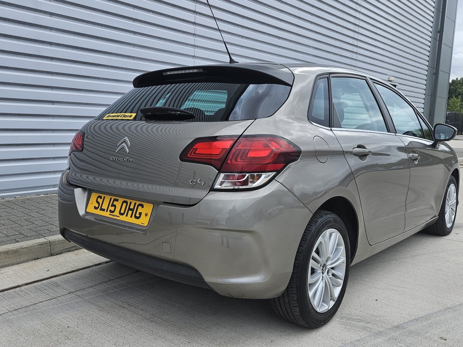 Used Citroen C4 2015 for sale - 75680124: Photo 5