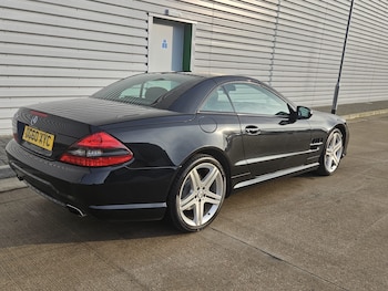 Used Mercedes-Benz SL 2010 for sale - 77026689: Photo