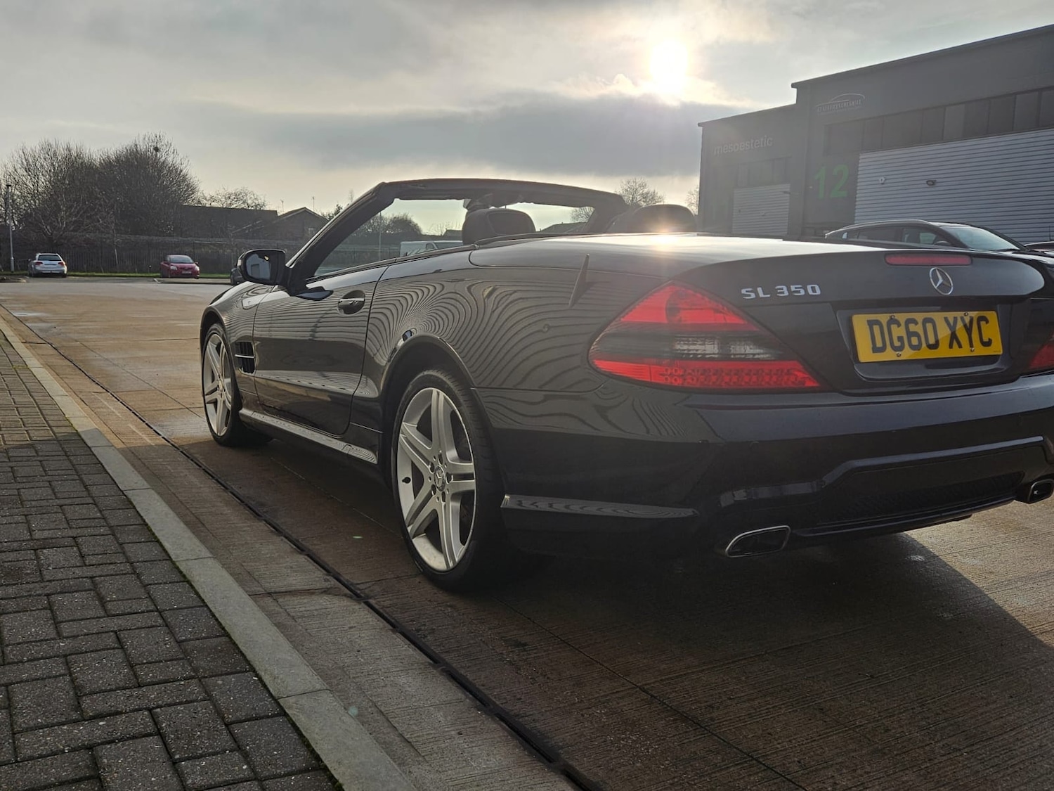 Used Mercedes-Benz SL 2010 for sale - 77026689: Photo 8